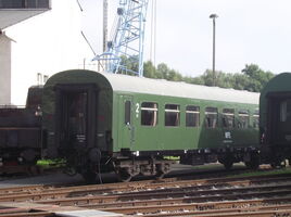 Abteilwagen 2.Klasse des historischen Personenzugwagens